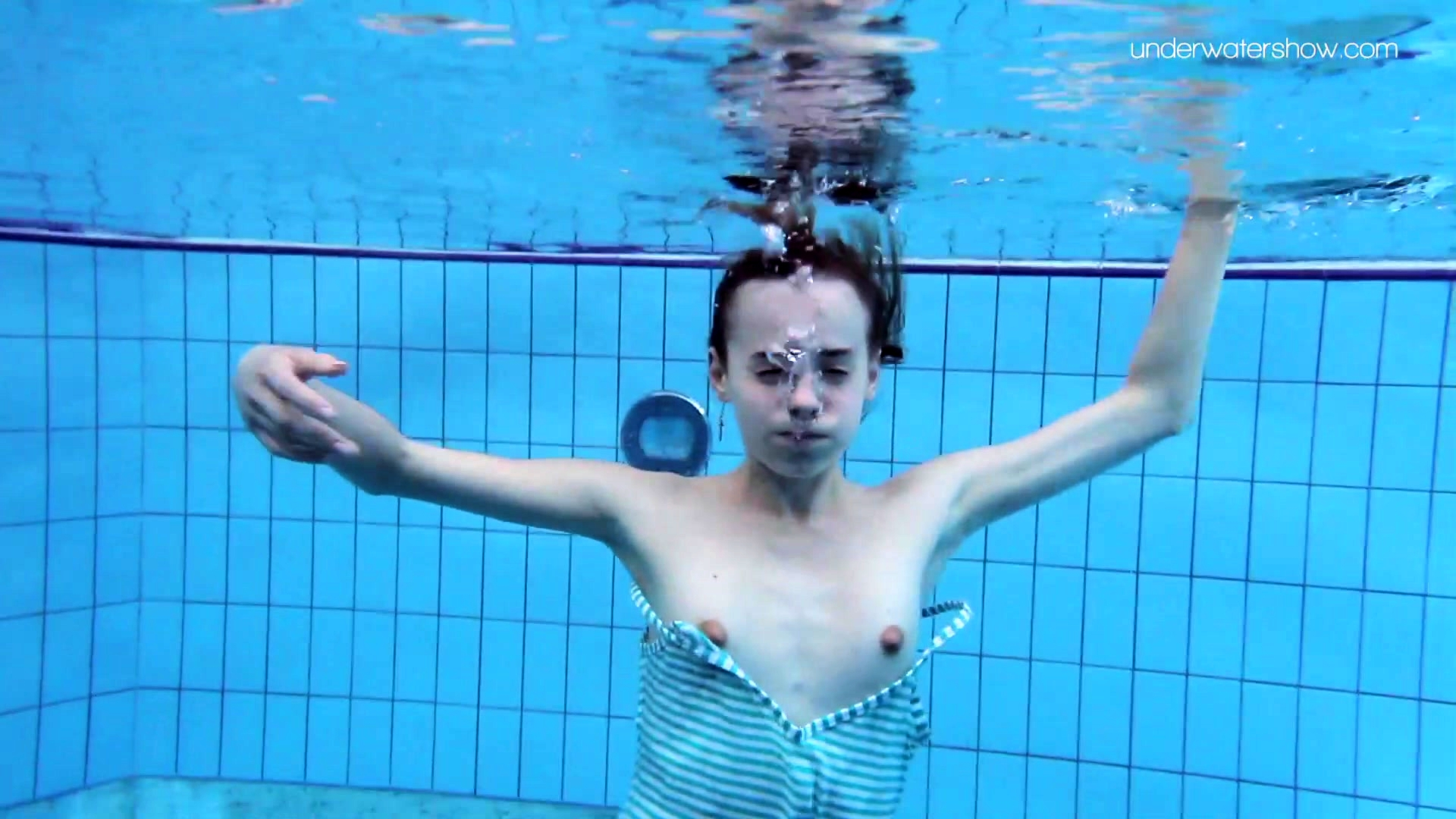 Anna Netrebko super hot underwater hairy babe