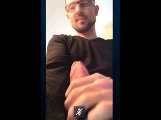Str8 daddy showing off his cock on cam