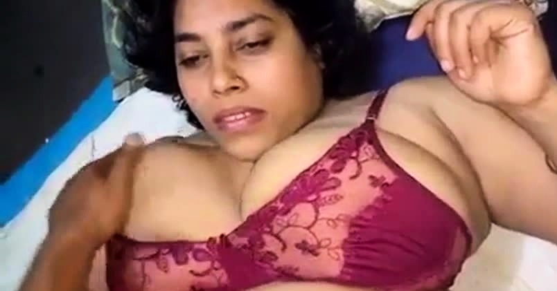 Indian aunty fucks