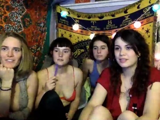 Webcam Teen Slut Dancin...