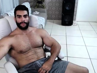 Hot Gay With Big Muscles Masturbates