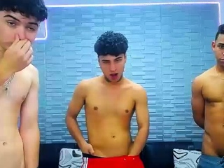 Cute Amateur Gay Twinks Having Sex In Front Of Webcam
