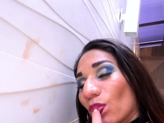 Latina Booty Ts Sucking Black Dick Latina Booty Ts Sucking Black Dick