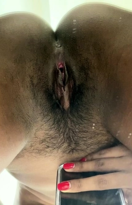 Hairy amateur solo toy fuck