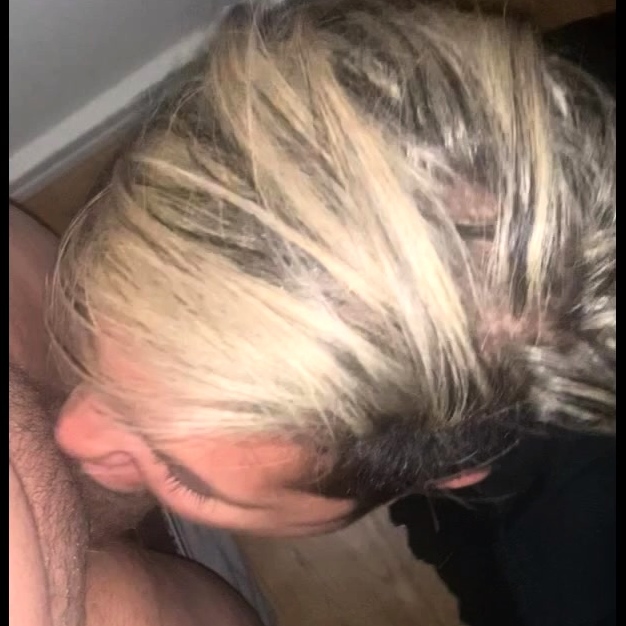 Amateur Blonde Blowjob handjob and cumshot