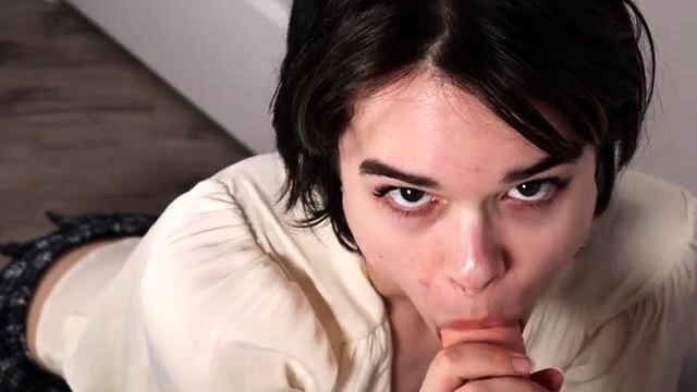 ouiouilux hot brunette POV blowjob