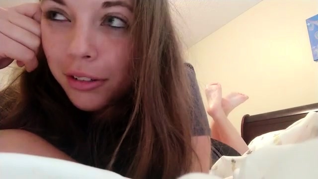 Lisa ASMR Tongue Swirling &amp; Teeth Licking XXX Videos