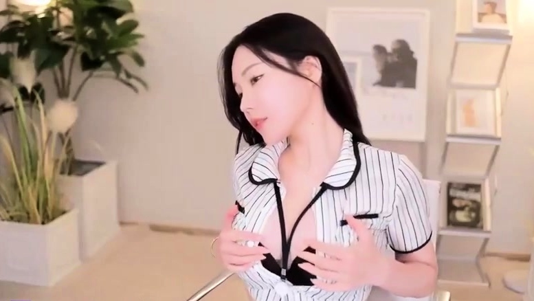 Amateur asian cocksucker teen