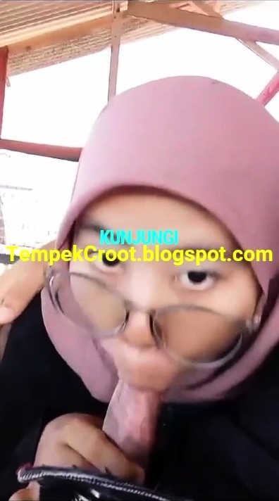 Jilbab Kocokin Pacar