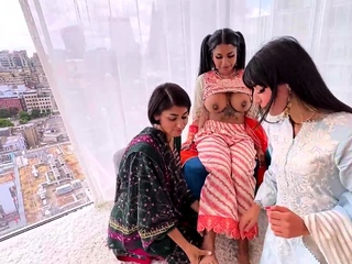 SAHARA KNITE – Desi Bhabhi Trio