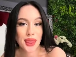 Brunette babe chelsea french solo masturbation
