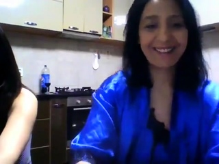 Hottest brunette amateur webcam sex