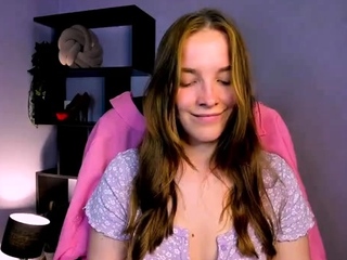 Amateur Webcam Teen Masturbates And Teases