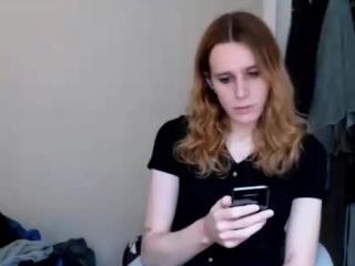 Hot amateur webcam teen masturbates for their fans