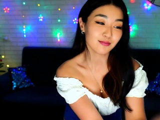 Amateur webcam asian girl
