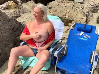 Brunette Amateur Nailed Outdoors In Public