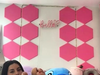 Urine fetish brunette teenie toying with both holes