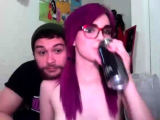 Amateur Webcam Teen Masturbates And Teases