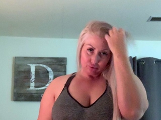 BBW with big boobs on webcam 3 gives ca