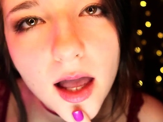 Fatty girl who loves big cocks warms up for a hardcore sex