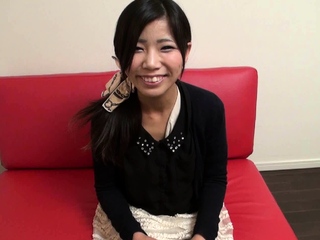 Amateur Close Up Squirting Masturbation