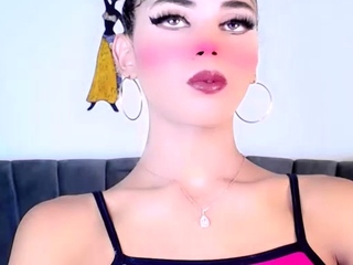 Sexy hottie Anetta Keys enjoys a solo toy masturbation