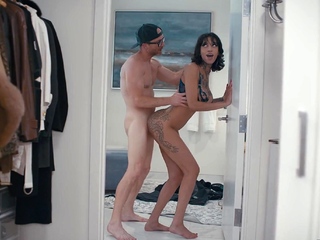 Ravyn Unleashed (Ravyn Alexa)