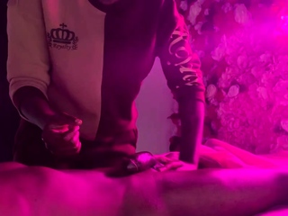 Amateur spycam in massage room