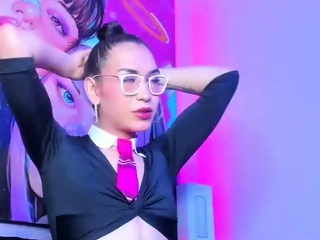 Amateur Blonde Teen Plays Solo with Toy Webcam Porn