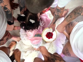 OnlyFans-CC Doll: Blow Them All And Make A Wish