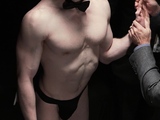 DILF demonstrates cute twinks worth