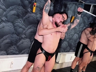 Bound Axel Abysse Submits To Sir Joshua